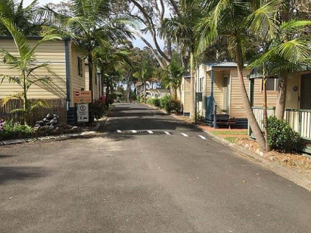 Palm Beach Caravan Park แซงค์ชัวรีพอยท์ ภายนอก รูปภาพ