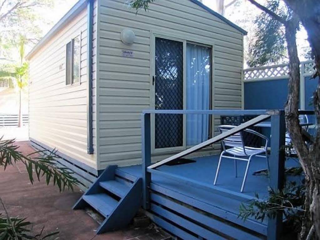 Palm Beach Caravan Park แซงค์ชัวรีพอยท์ ภายนอก รูปภาพ